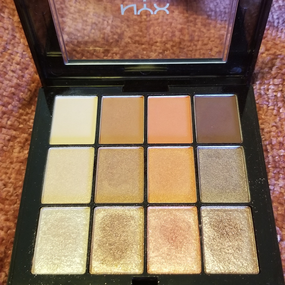Nyx Multi-finish eyeshadow. Bundle 3 § for $15!!!